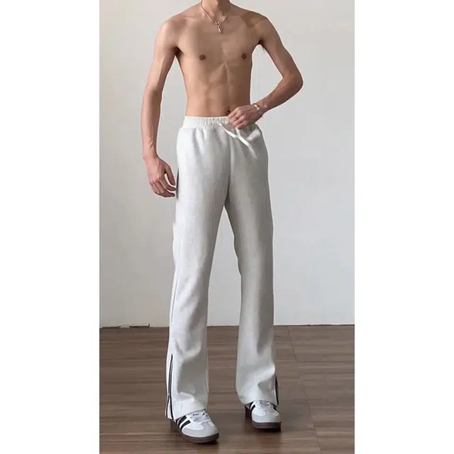 TR