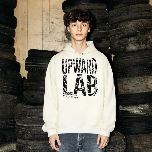 UPWARD LAB