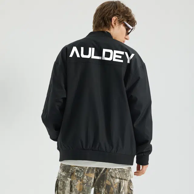 AULDEY cleanfitbomber