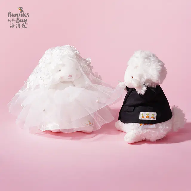 Bunnies By The Bay 17cm