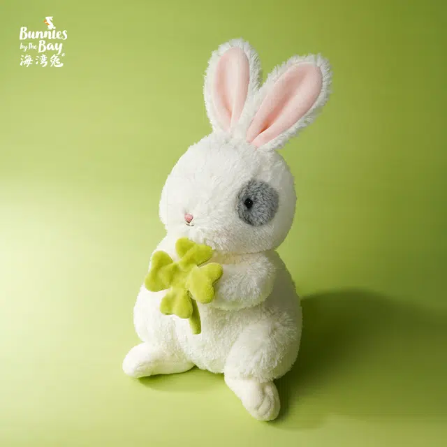 Bunnies By The Bay 29cm