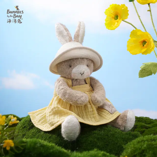 Bunnies By The Bay 23cm