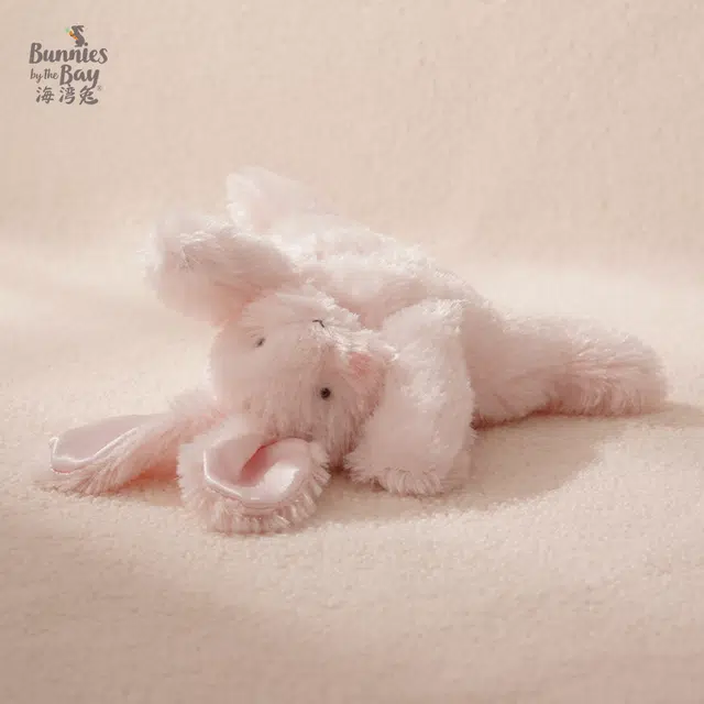 Bunnies By The Bay Blossom 22cm