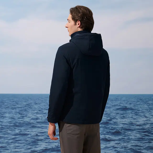 NAUTICA