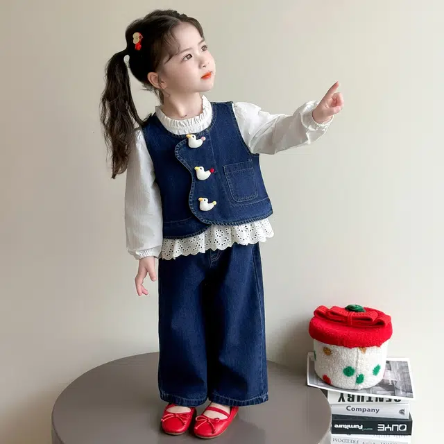 帕兰朵休闲运动套装 潮流时尚百搭可爱风鸭子牛仔马甲三件套 中小童