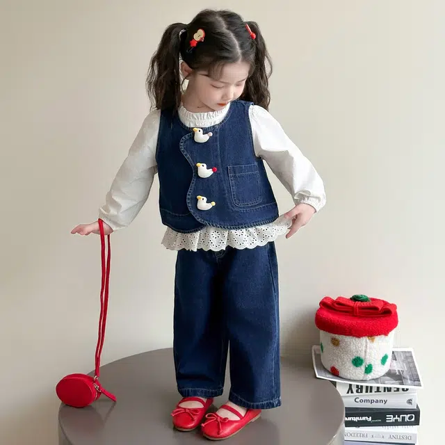 帕兰朵休闲运动套装 潮流时尚百搭可爱风鸭子牛仔马甲三件套 中小童