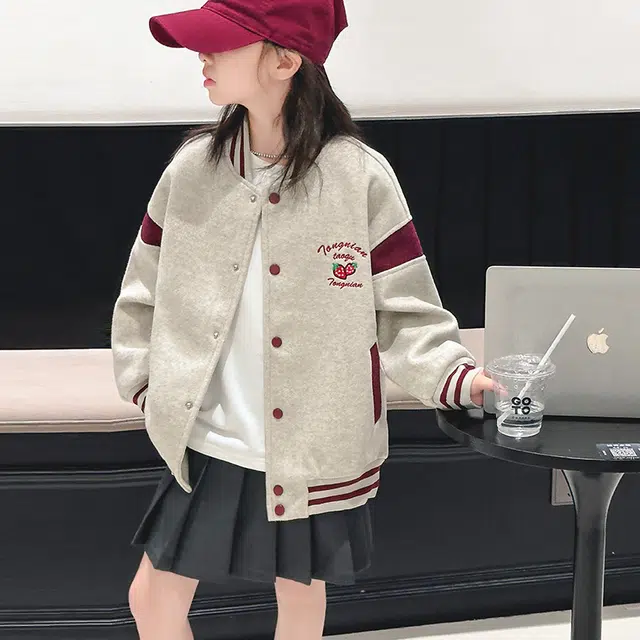 帕兰朵棒球服 女童春秋季洋气时尚字母草莓刺绣拼色外套 青少年