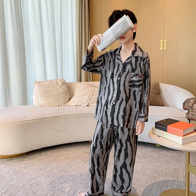 帕兰朵 家居服套装 儿童时尚舒适柔软亲肤纯棉睡衣男童春秋季开衫薄款墨纹长袖长裤两件套青少年