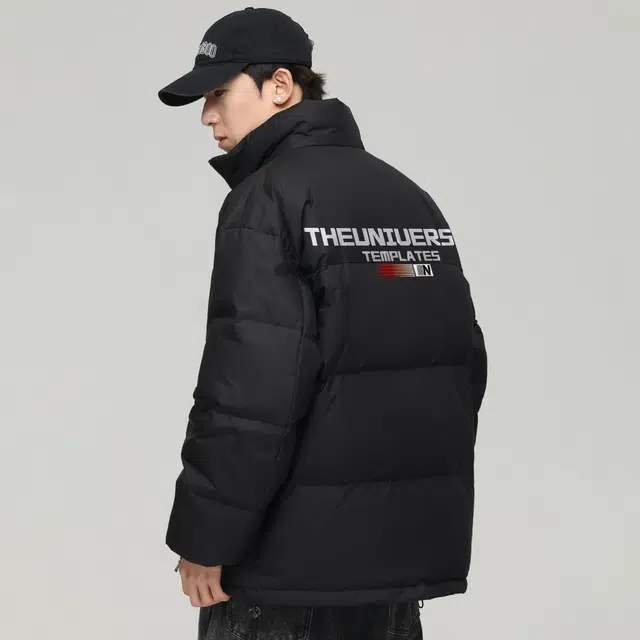 物质公式 美式复古高街加厚保暖锁温御寒设计感字母旗帜印花宽松百搭防风防水面包服棉袄舒适休闲户外运动潮流短款外套立领羽绒服 男女同款