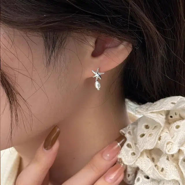 REDMOU ins 990