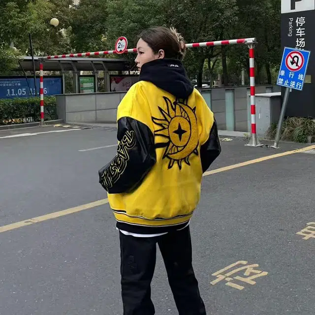 SNEIKLAU