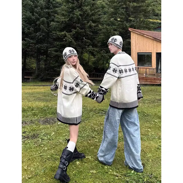 SNEIKLAU ins