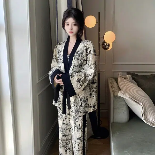 静英鸾 家居女简约可外穿亲肤透气长袖三件套服睡衣套装 女款