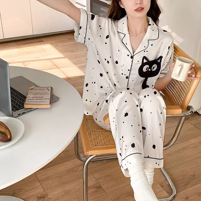 静英鸾 休闲舒适简约卡通小猫波点图案短袖翻领开衫家居服睡衣套装 女款