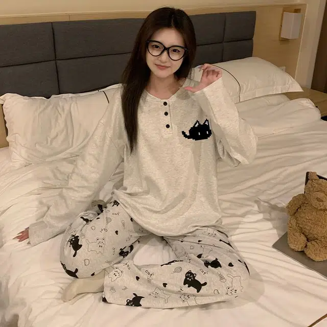 静英鸾 圆领开衫甜美卡通小猫长袖长裤休闲家居服秋冬季睡衣套装 女款