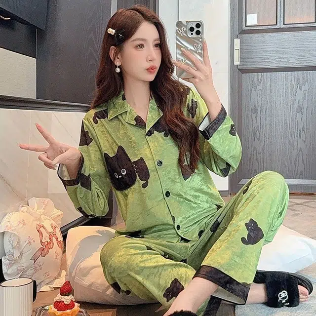静英鸾 金丝绒加厚保暖翻领开衫卡通小猫长袖长裤休闲家居服秋冬季睡衣套装 女款