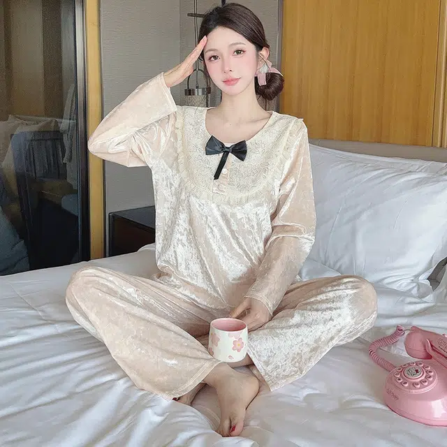 静英鸾 钻石绒保暖加绒加厚长袖长裤圆领套头纯色甜美花边家居服冬季睡衣套装 女款