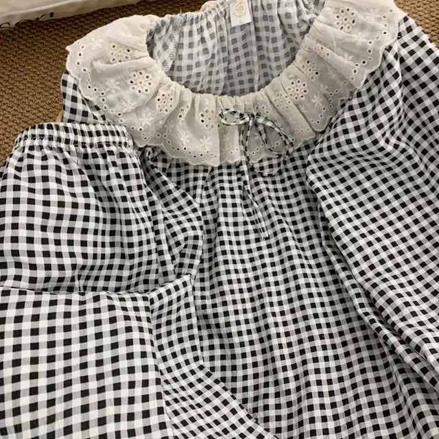 静英鸾 花边圆领开衫纯色简约格子长袖长裤休闲家居服秋冬季睡衣套装 女款