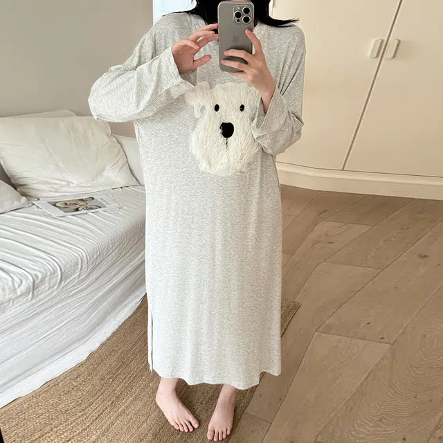 静英鸾 棉质长袖长裙圆领套头纯色可爱卡通毛绒小狗家居服春秋季睡裙 女款