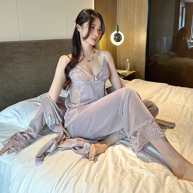 静英鸾 金丝绒长袖睡袍吊带长裤纯色甜美休闲花边性感家居服秋冬季睡衣套装 女款