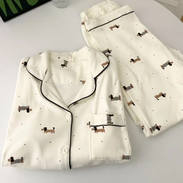 静英鸾 保暖加厚长袖长裤翻领开衫卡通波点腊肠狗家居服睡衣套装 女款