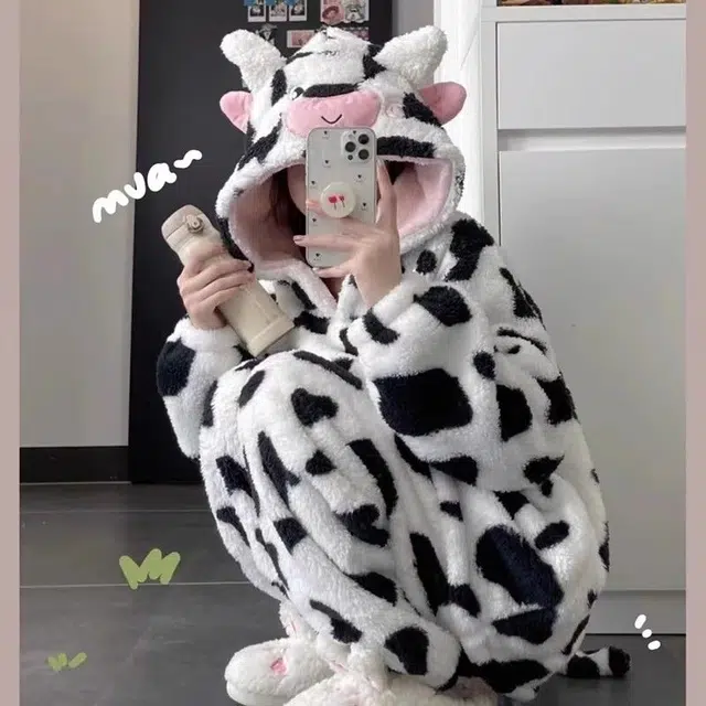 静英鸾 珊瑚绒保暖加厚卡通可爱奶牛连帽开衫休闲长袖长裤家居服睡衣套装 女款