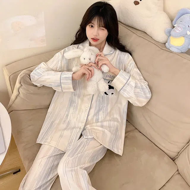 静英鸾 冬季翻领可爱熊猫甜美风德绒加厚保暖休闲舒适家居服睡衣套装 女款
