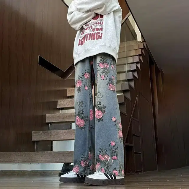 DECKERTON vibe