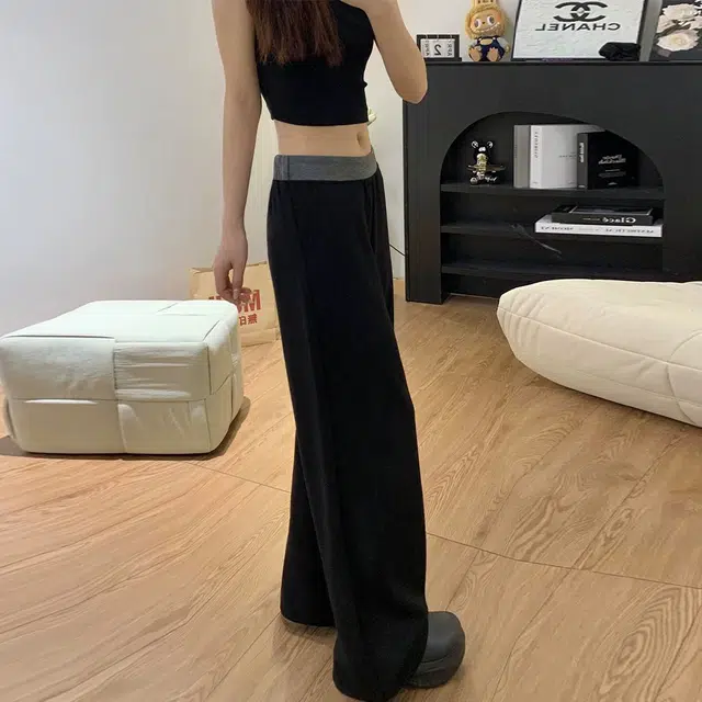 source with u