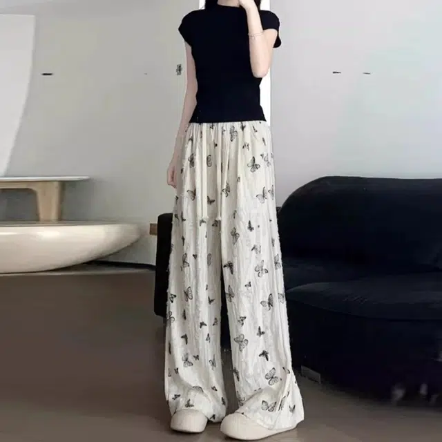 source with u