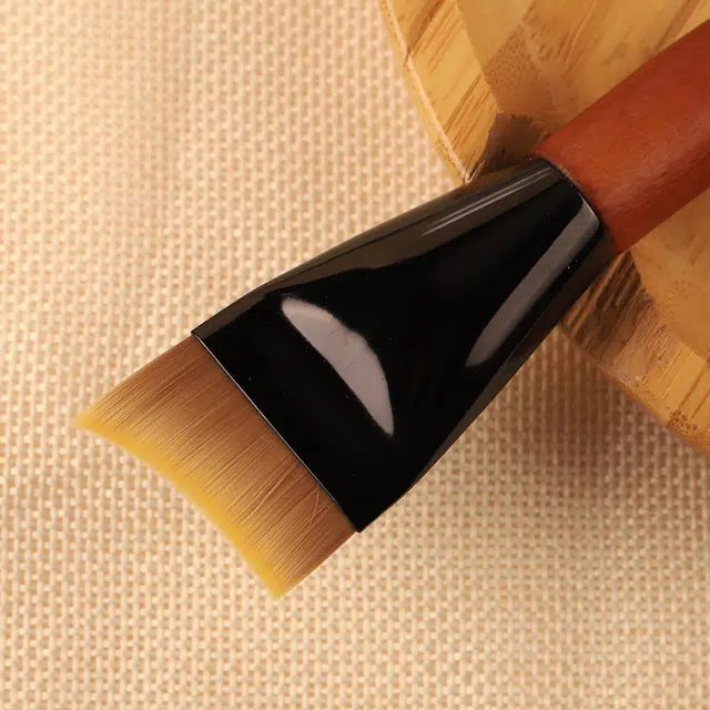 格安诺  月牙粉底刷化妆刷刀锋刷无痕不吃粉单支纤维毛粉底刷 定妆细节