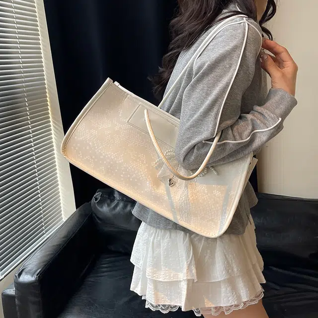 BARNHORST insTote PU