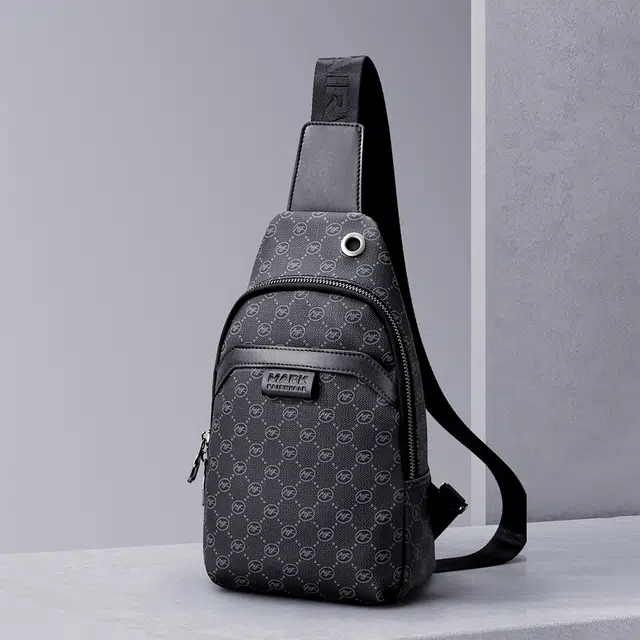 FAIRWHALE Classic PVC Chest Bag Black