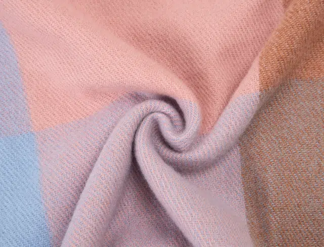 红豆 高品质百搭柔软时尚简约礼盒装 定制卡片代写 涤纶 绒线围巾 男女同款情侣款