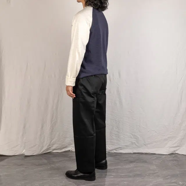 ASSIDUOUS CONFUSED EFFORT T2025T