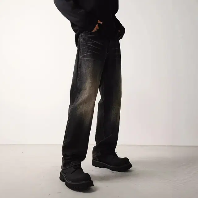 ASSIDUOUS CONFUSED EFFORT