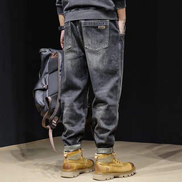 ASSIDUOUS CONFUSED EFFORT 2025