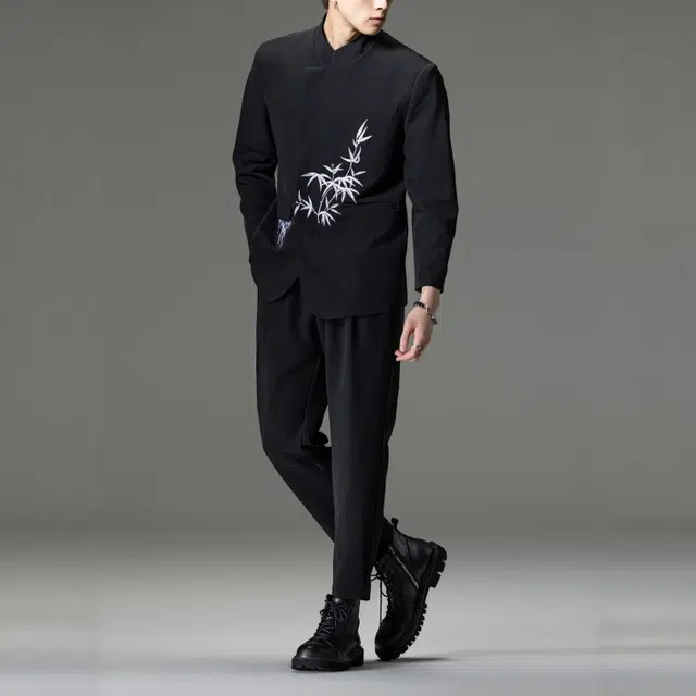 ASSIDUOUS CONFUSED EFFORT 2025