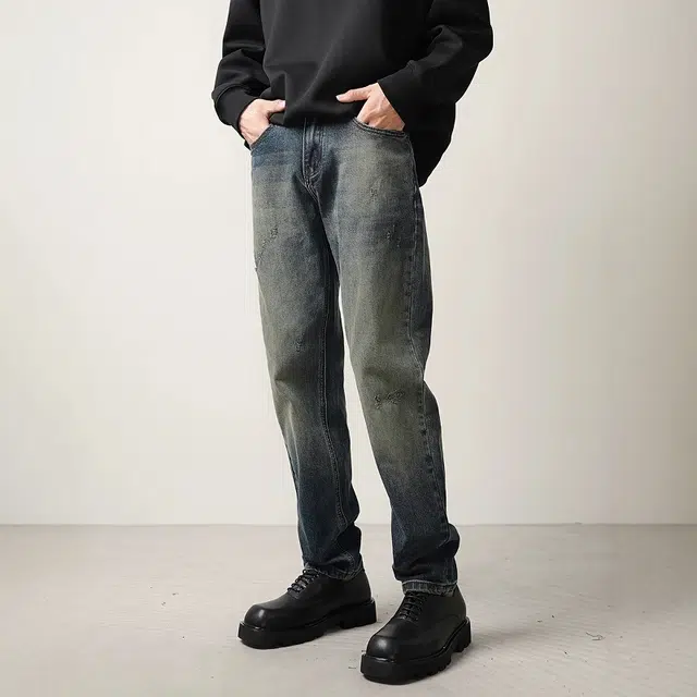 ASSIDUOUS CONFUSED EFFORT