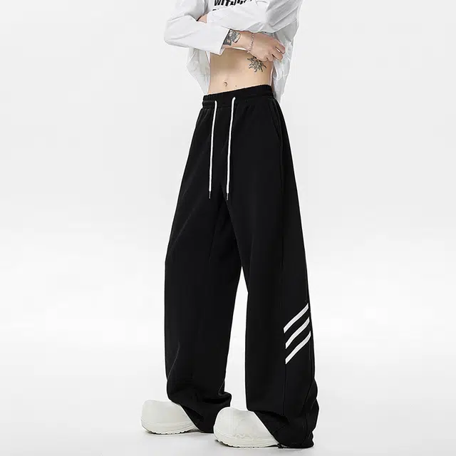 Bage Classic Striped Straight Jeans