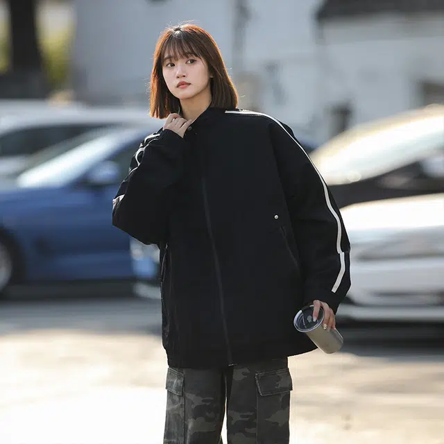 八哥 美式高街基础款经典纯色条纹拼接宽松复古潮流时尚舒适设计感百搭通勤简约工装飞行员翻领长袖外套夹克 男女同款
