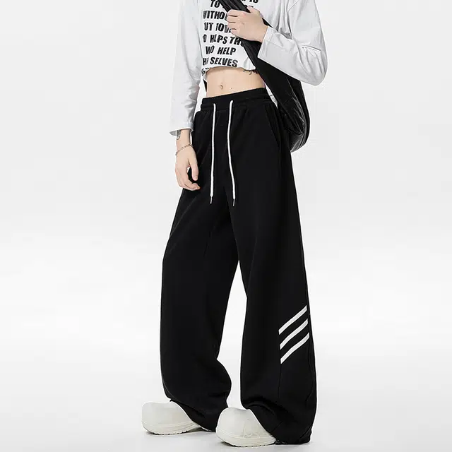 Bage Classic Striped Straight Jeans