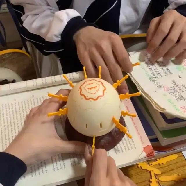 觅香 黄色小鸡海盗桶 创意整蛊玩具