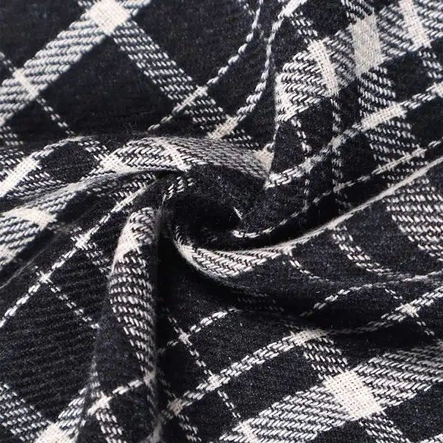 吾皇猫 韩系氛围感减龄百搭条纹时尚设计感保暖 聚酯纤维 绒线围巾 男女同款情侣款