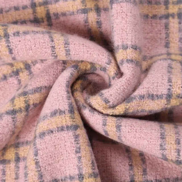 吾皇猫 小清新韩版高级感格纹流苏简约时尚保暖 聚酯纤维 绒线围巾 男女同款情侣款