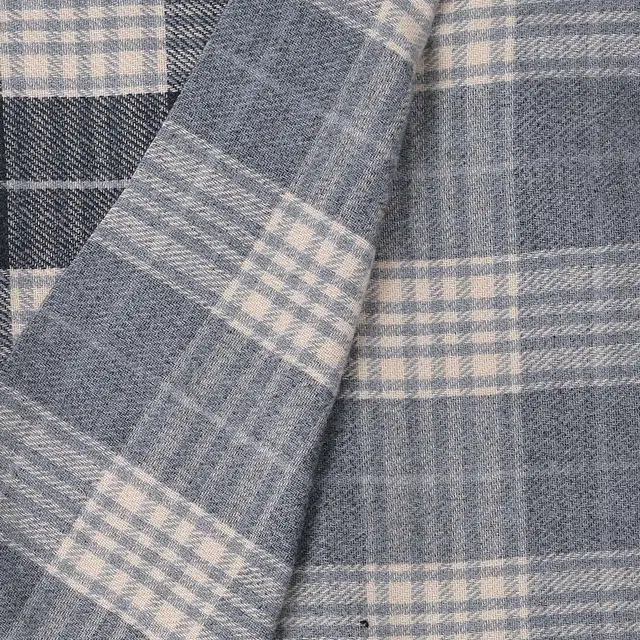 吾皇猫 时尚密码格纹双面保暖流苏围脖 礼盒装 聚酯纤维 绒线围巾 男女同款情侣款