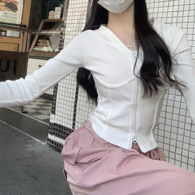 LADYXIEXIE v T