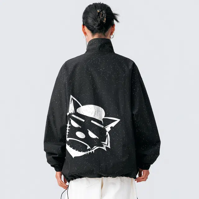 喜羊羊与灰太狼 美式复古学院风高街撞色满天星字母创意卡通趣味灰太狼探头印花设计飞行员教练两面穿外套日常通勤户外防风运动百搭夹克 男女同款