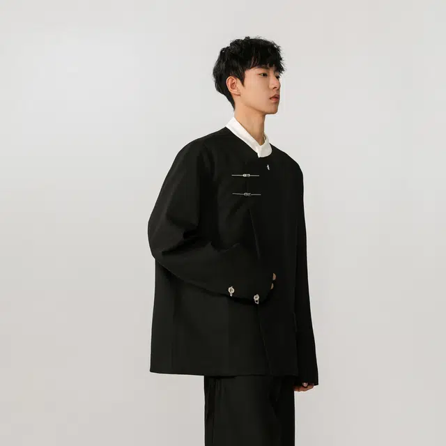 洋气先生 新中式简约纯色商务休闲时尚百搭小众高级感潮流帅气日常基础款宽松落肩长袖金属搭扣轻奢无性别主义外套西装 男女同款