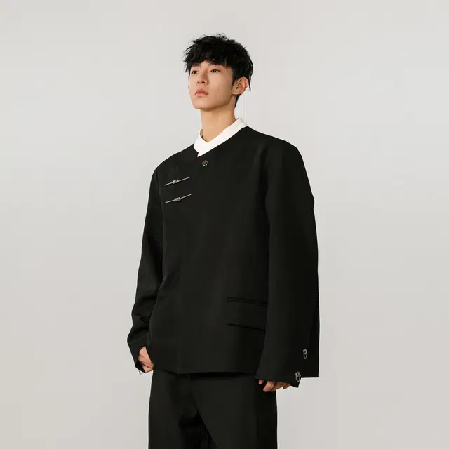 洋气先生 新中式简约纯色商务休闲时尚百搭小众高级感潮流帅气日常基础款宽松落肩长袖金属搭扣轻奢无性别主义外套西装 男女同款